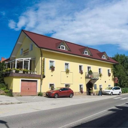 Gostisce Senica Otel Senovo Dış mekan fotoğraf